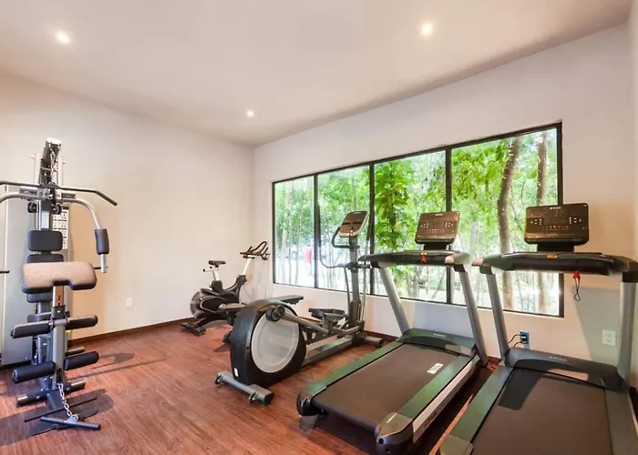 Hébergement de vacances Family Friendly 10min To Wifi 200mb Gym